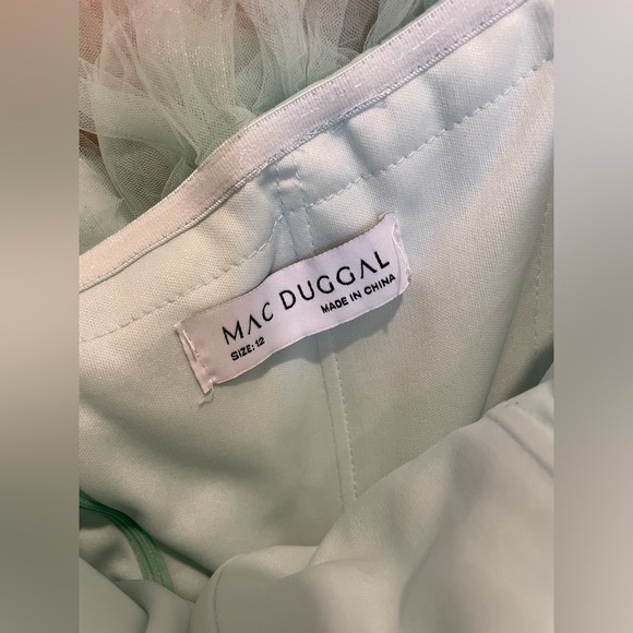 Mac Duggal Mint Green Off-Shoulder Maxi Dress - Picture 6 of 7
